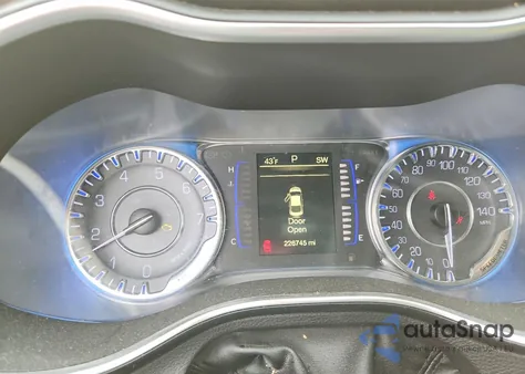 2016 Chrysler 200 Limited z USA, uszkodzony, nr VIN 1C3CCCAB9GN167948